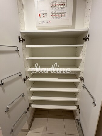 プレディアコート西葛西の物件内観写真